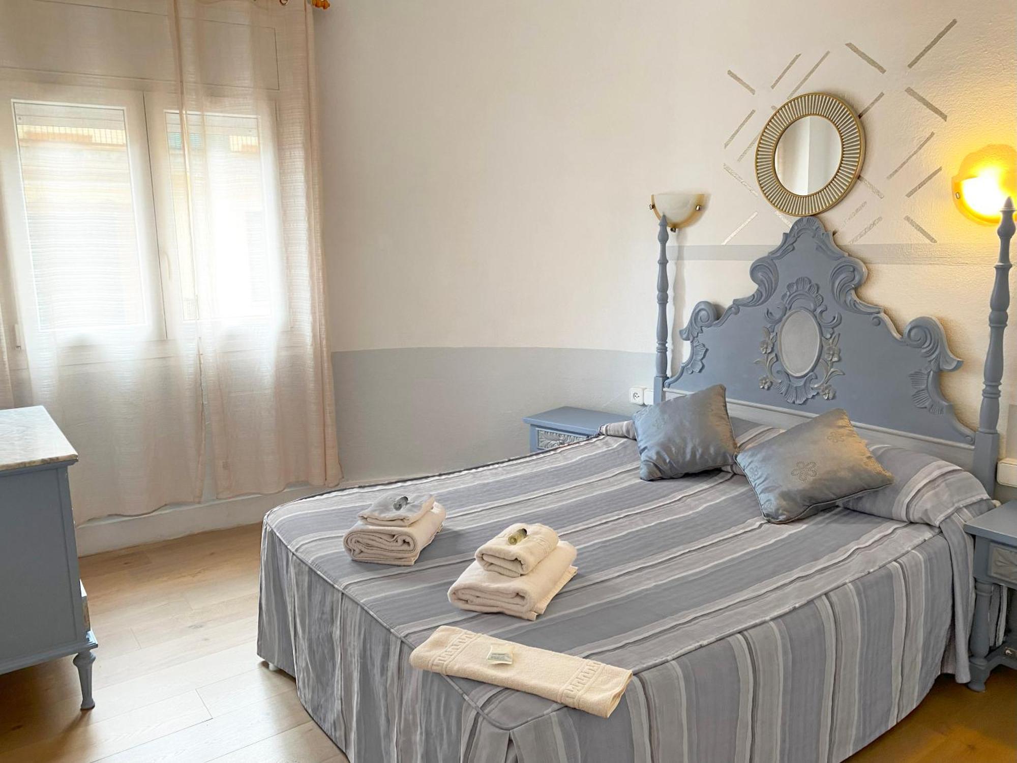 Hotel Medium Montecarlo Палафругел Стая снимка