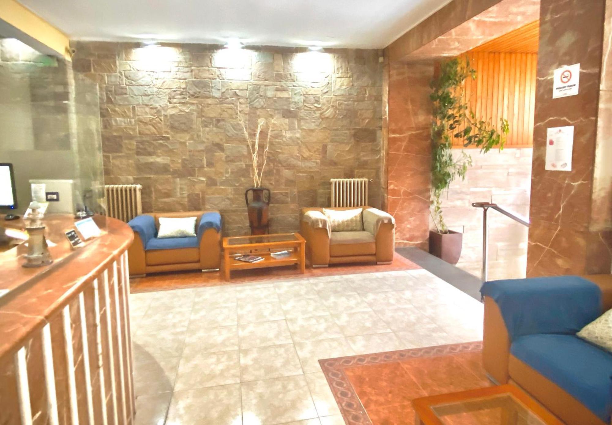 Hotel Medium Montecarlo Палафругел Екстериор снимка